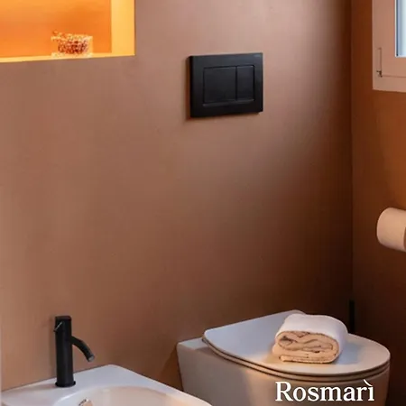 Rosmari, Designer With Free Parking Apartamento